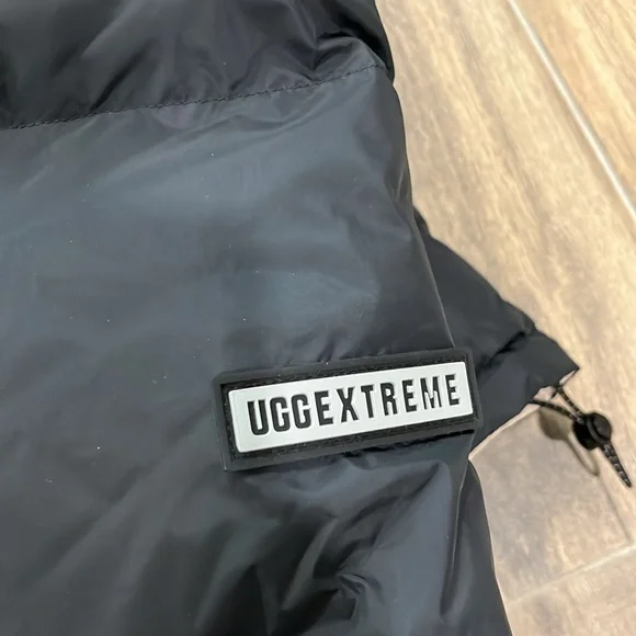 NEW UGG SHASTA DOWN PUFFER JACKET 2.0 Size XS - Picture 11 of 11